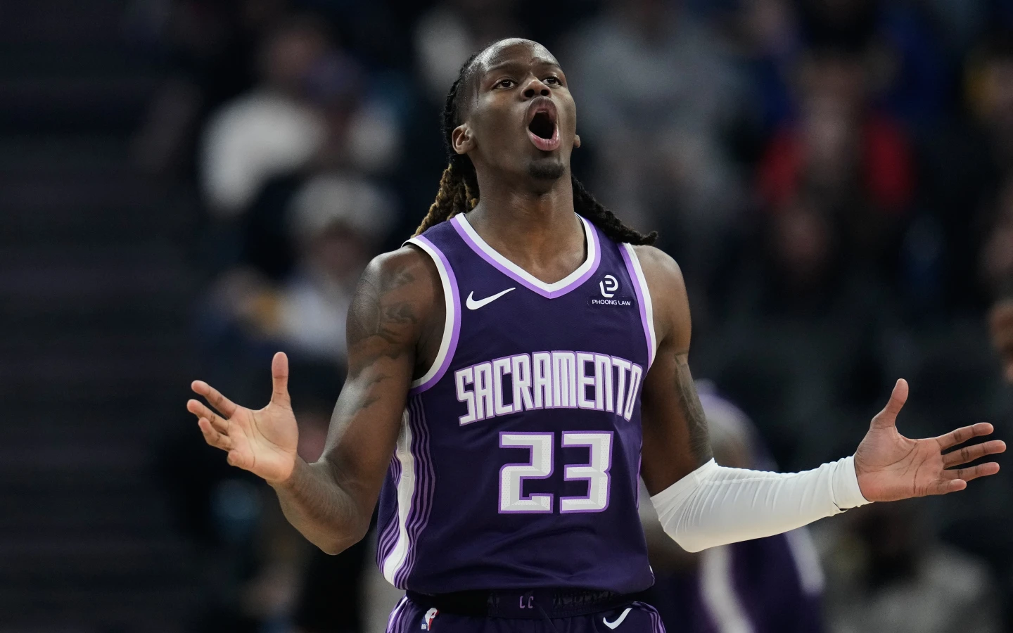 NBA｜交易大限將至！國王、黃蜂當賣家　國王防守悍將超夯「10隊搶著要」