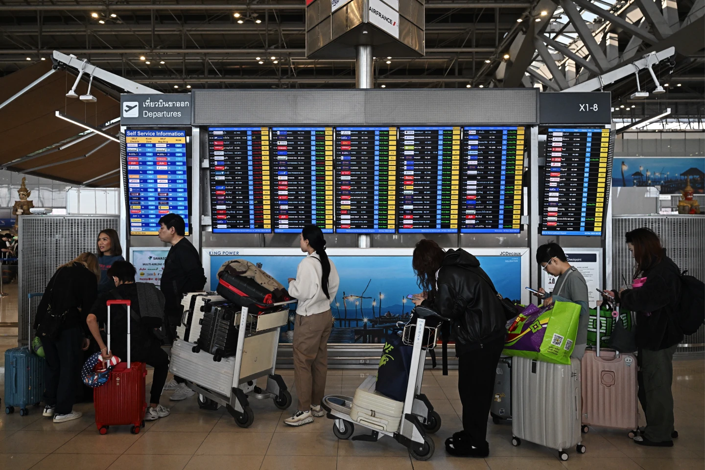 印度立百病毒疫情升溫！泰國拉警報　曼谷、尼泊爾機場加強篩檢