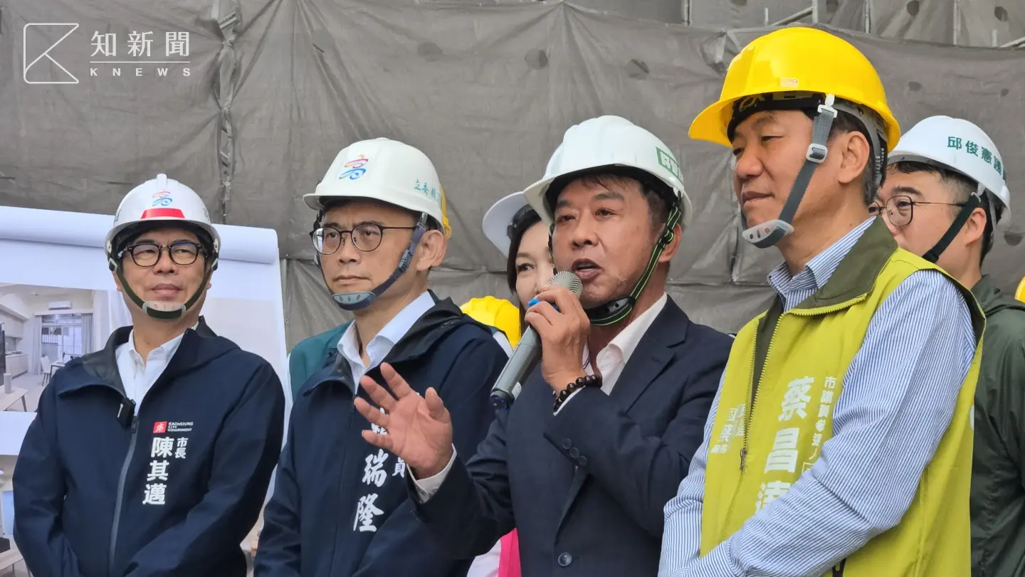 陳其邁聞高雄市長「藍白合」一句話回應！　同框賴瑞隆是否「象徵交棒」語帶玄機