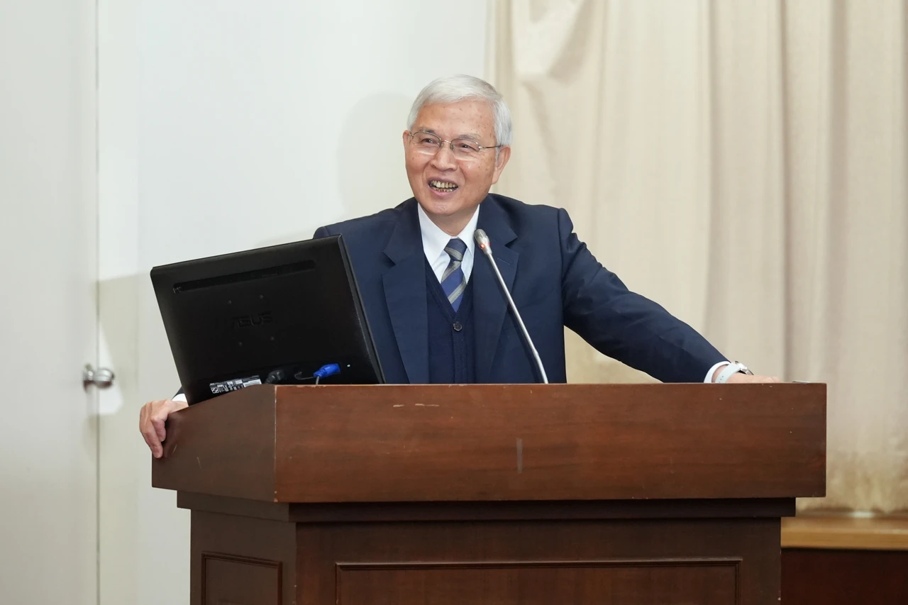 央行總裁楊金龍：IMF高估台灣美元曝險　近半年沒買黃金