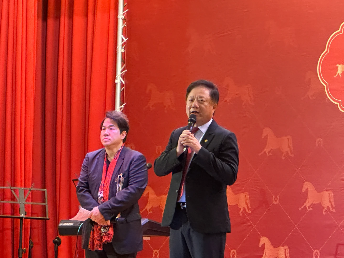 中華電信尾牙登場　董座簡志誠：營收創新高、ESG與網路韌性並進 以AI驅動未來成長