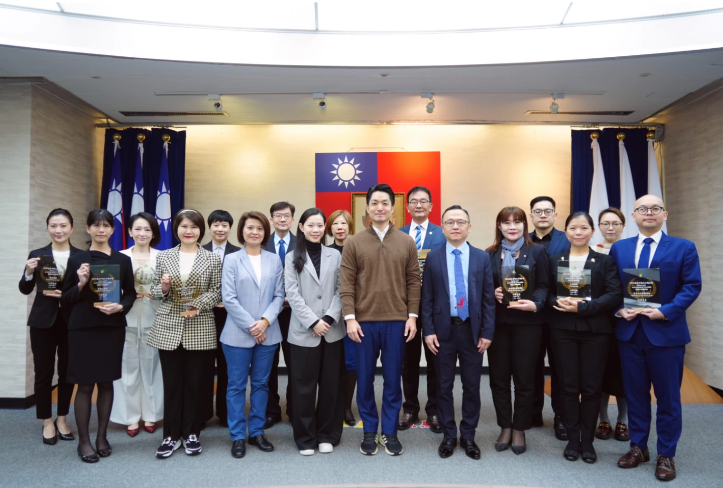 台北市「觀光永續金獎」出爐！蔣萬安親頒表揚13家旅宿業