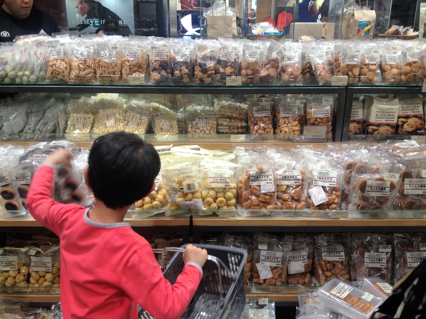 原物料上漲日圓匯率疲軟　日本無印良品4月調漲118項食品售價