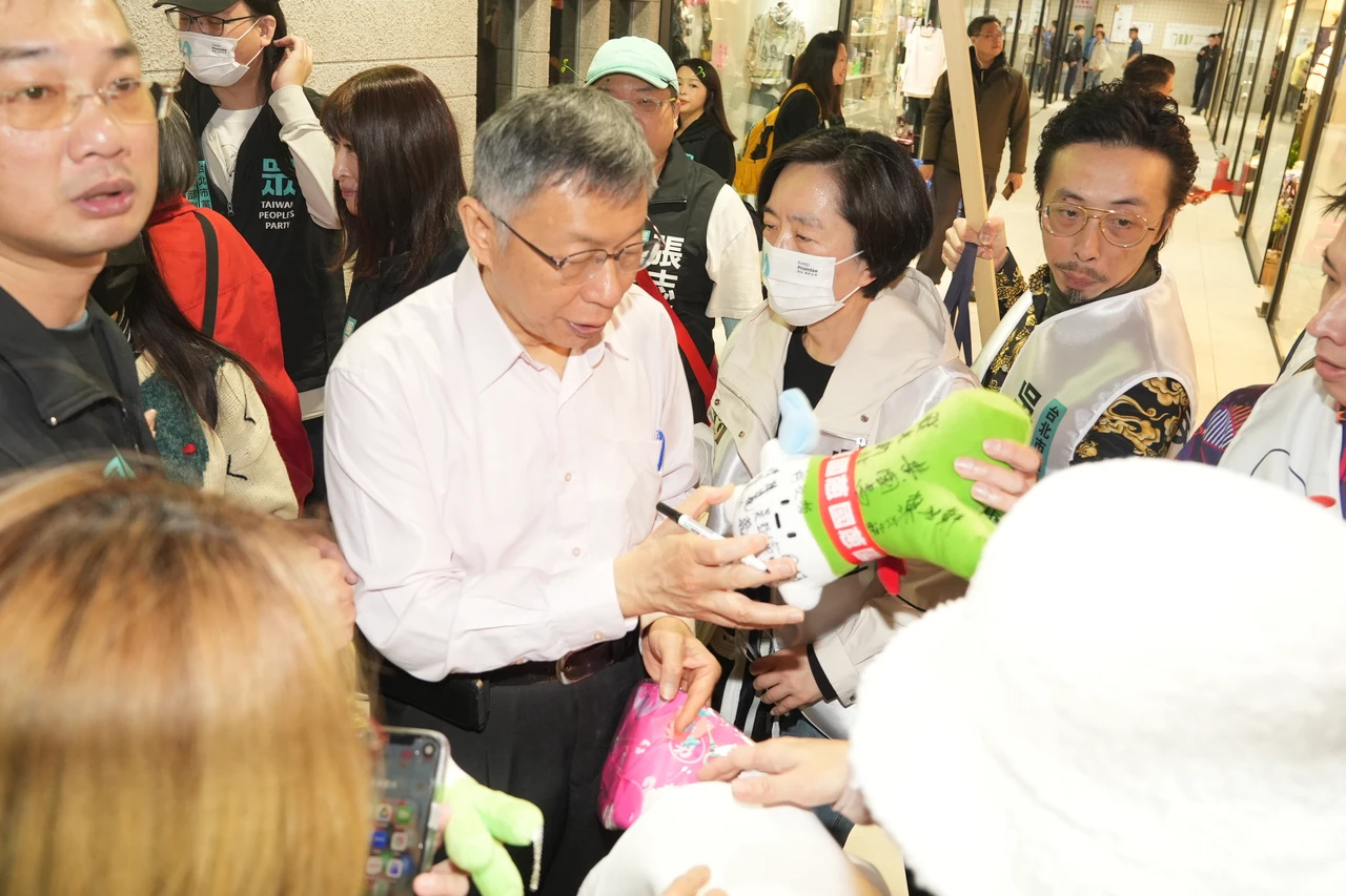 批蔣萬安惹怒藍營！柯文哲稱「只有北韓會意見一致」　強調藍白合沒變