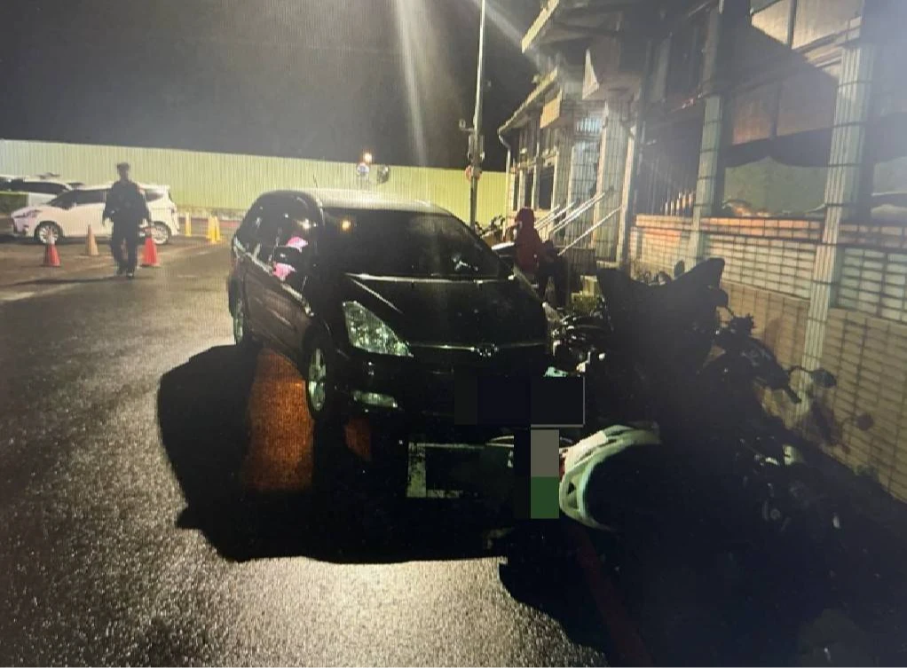 內湖死亡車禍！保全上夜班撞死行人　下車查看再連撞6機車