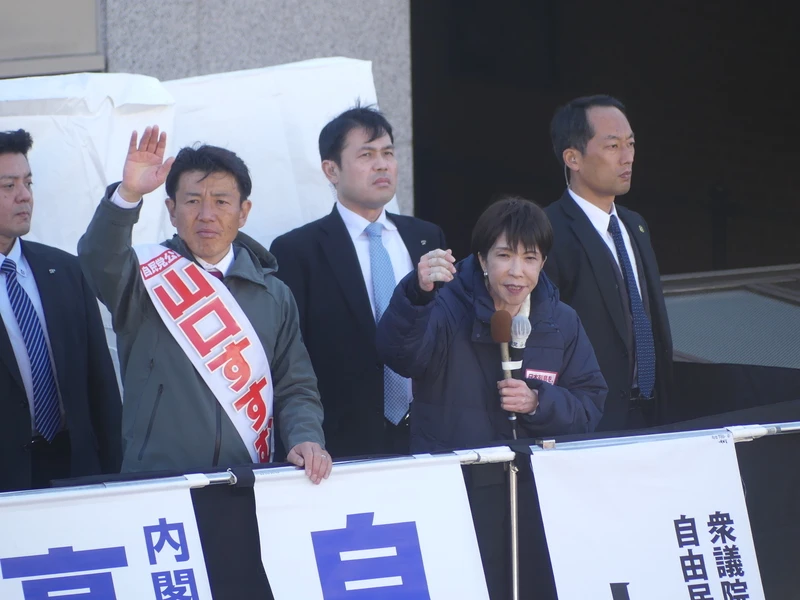 高市早苗助選「台灣女婿」山口晉　人潮擠爆到場外