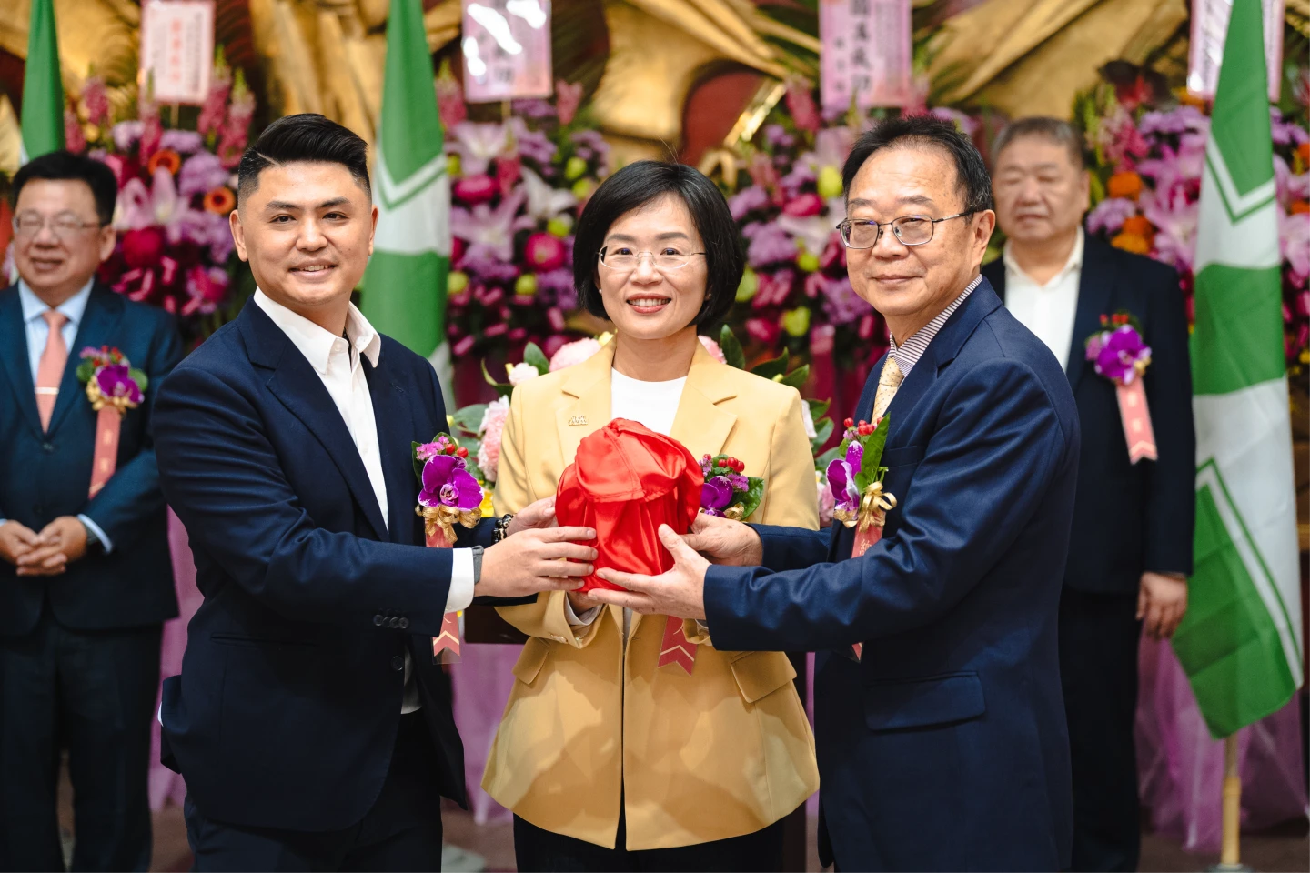 首波政見被他批「透支未來」　蘇巧慧不客氣反擊了