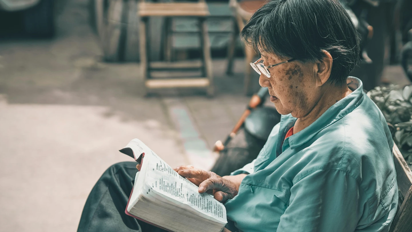 美核准老花眼新藥免手術！台灣高度近視多不適合　醫揭原因