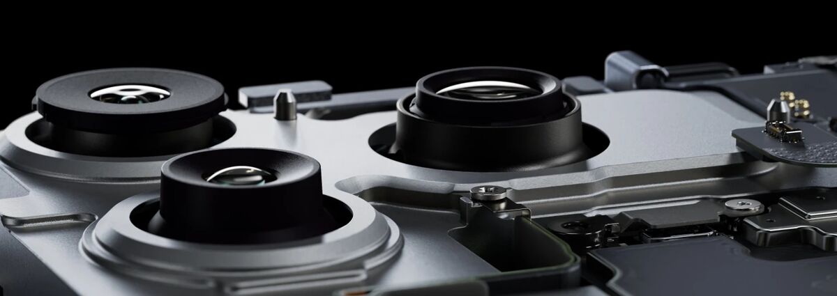 iPhone 18 Pro將迎2大黑科技升級：Siri轉用Gemini;left: undisclosed;right: