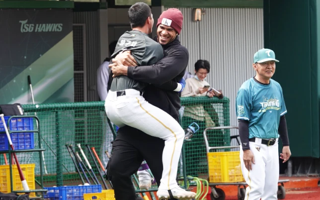 中職｜魔鷹回來了！大讚「皇鷹學院」：Really Good　明投入台鋼獵鷹春訓