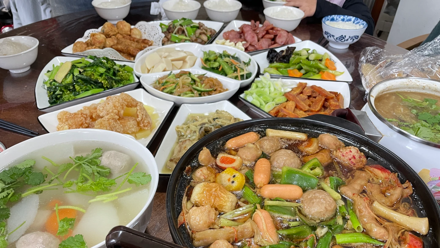 年夜飯連吃好幾天　食藥署提醒：避開危險溫度帶關鍵3原則