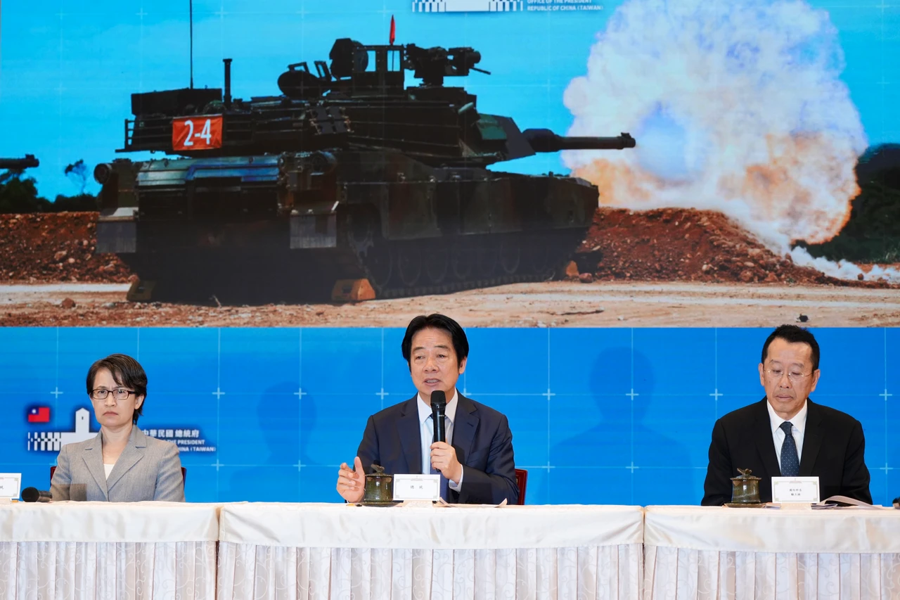 總統、防長示警：1.25兆國防特別預算沒過　衝擊非常大「嚴重削弱戰力」