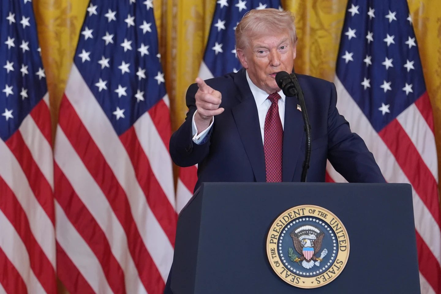 美眾院表決終止對加拿大徵關稅　川普政策受挑戰！期中選舉壓力升高