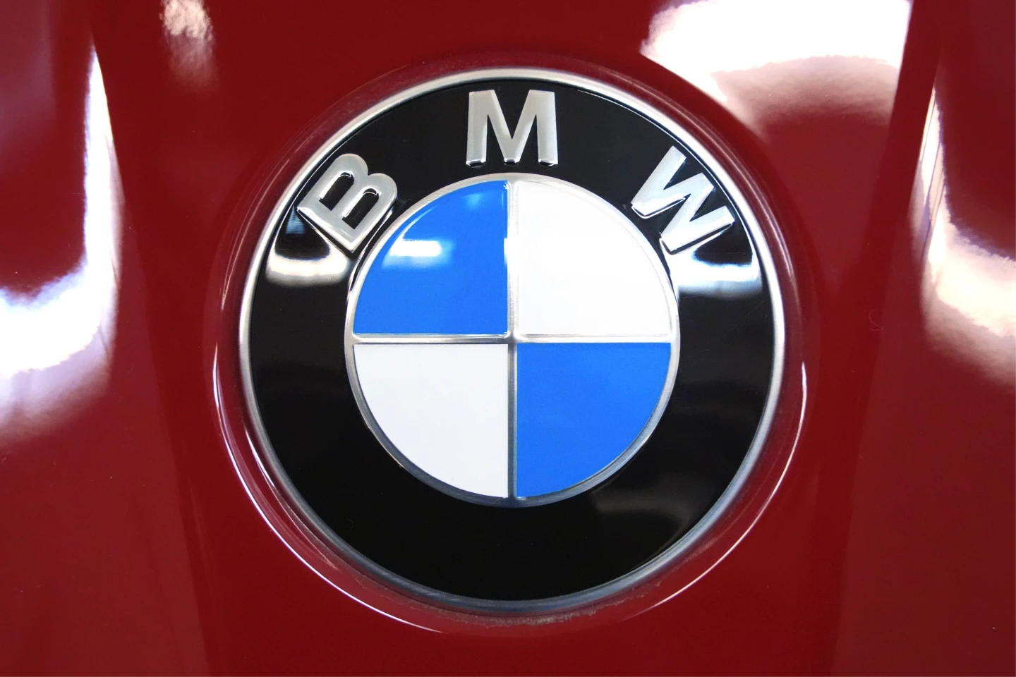 德國BMW全球召修「近60萬輛車」　啟動器瑕疵引發火燒車疑慮