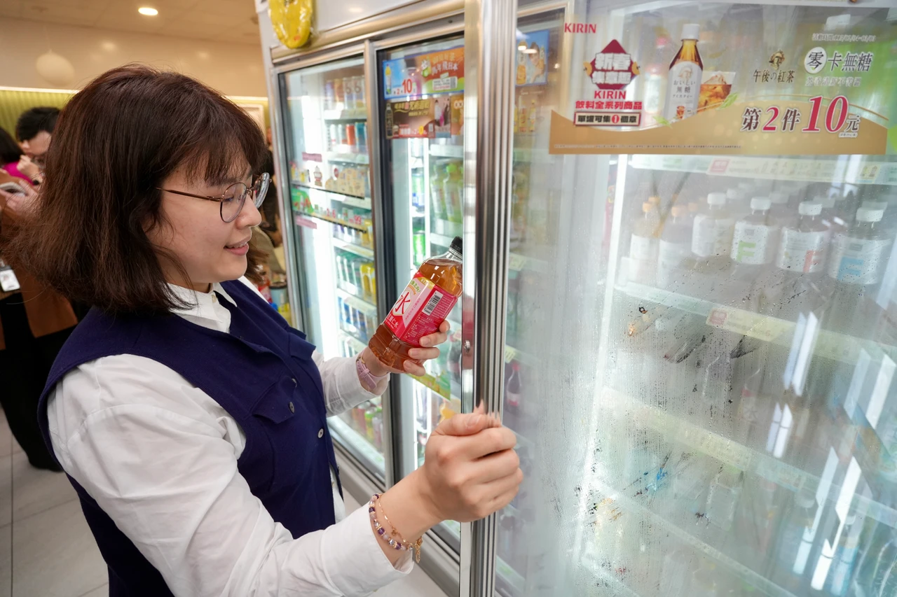 9成民眾知糖有害仍難戒、57％每周喝3天手搖　陳時中盼推超商「一日無糖日」