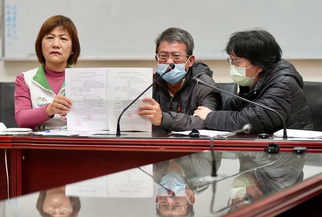 割頸案少年輕判定讞！死者父現身泣訴：兒子的命不值錢　3千字血淚文嗆法官：帶回家養