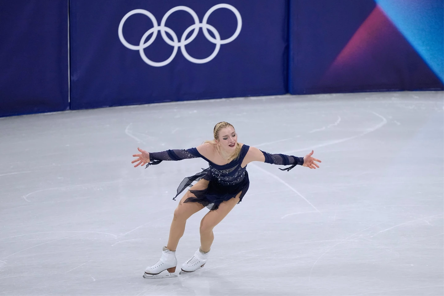 花式滑冰選手為何狂轉圈卻不頭暈　學者揭曉冬奧之謎