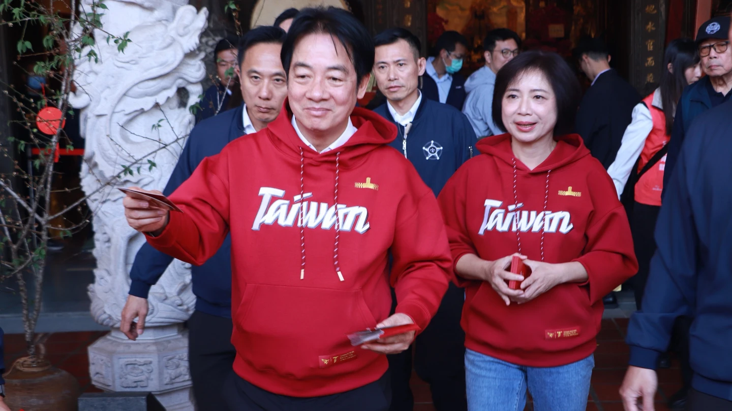 初三台中發福袋！總統再提1.25兆國防布局　強調台海和平不能只靠別人