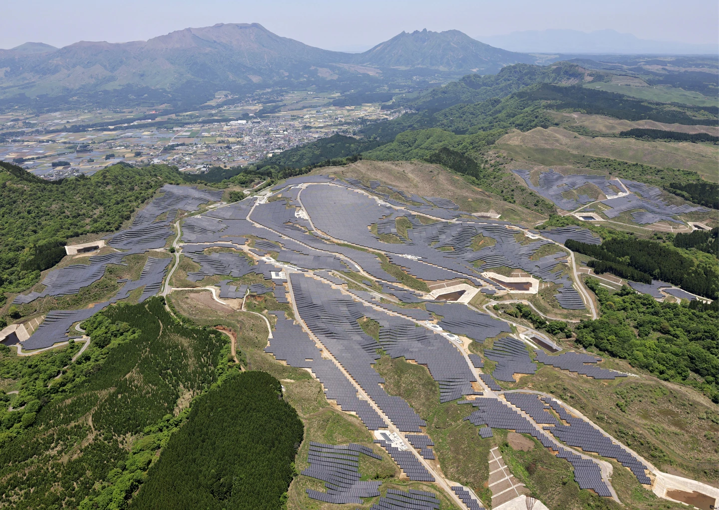 資料中心耗電量大　日本將實驗用光纖把資料傳往多電地區處理