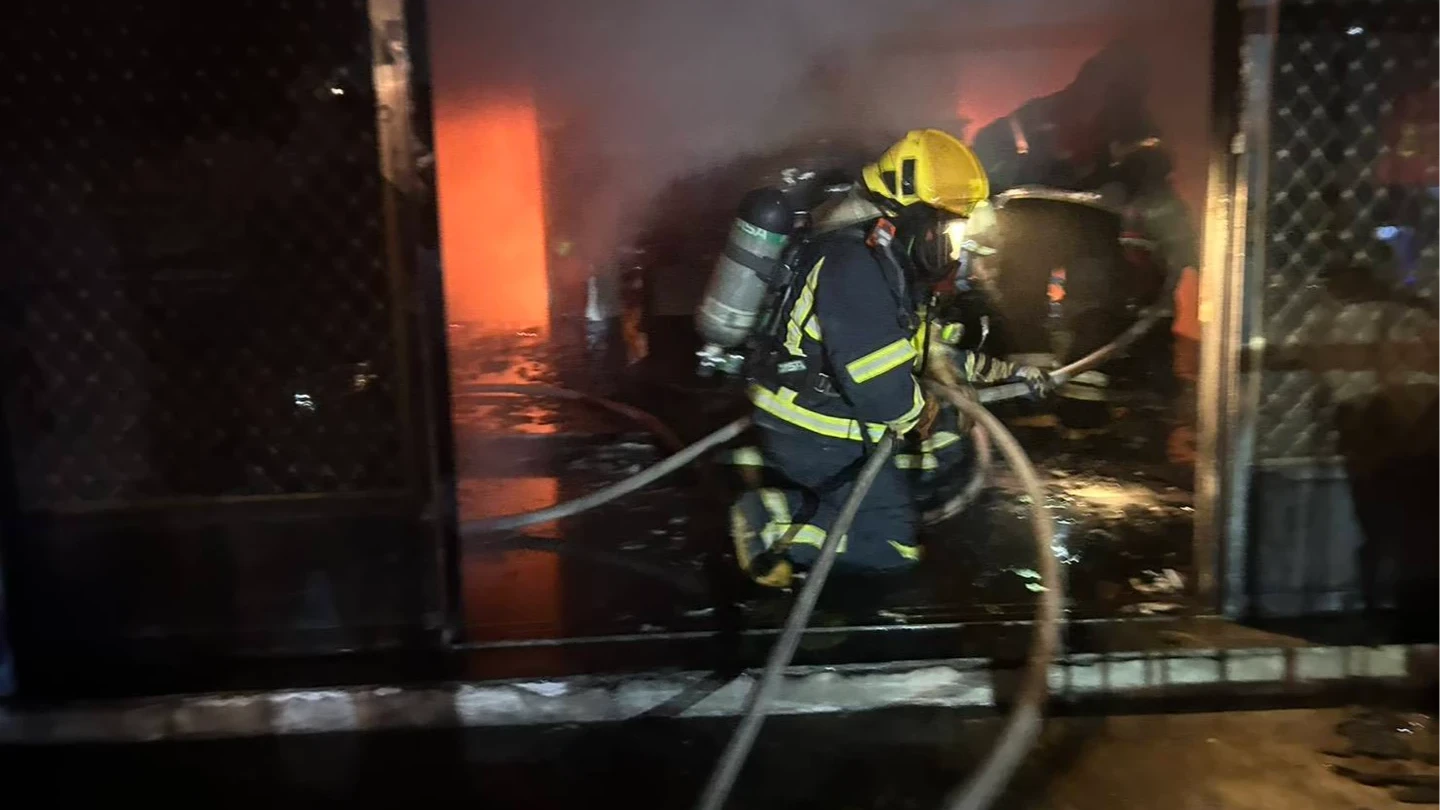 屏東潮州農舍陷火海　59歲男命喪神明廳旁