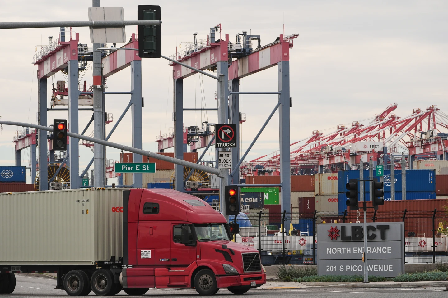 美國海關明起停徵IEEPA關稅！超收3天　全球15%新關稅無縫接軌上路