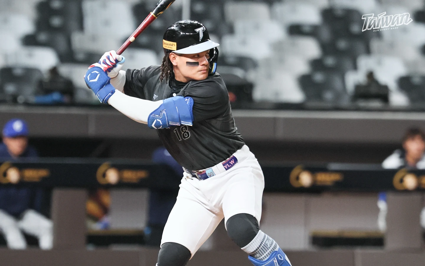 經典賽｜張育成炸裂！林家正、蔣少宏貢獻4打點　中華隊練習賽擊退富邦悍將