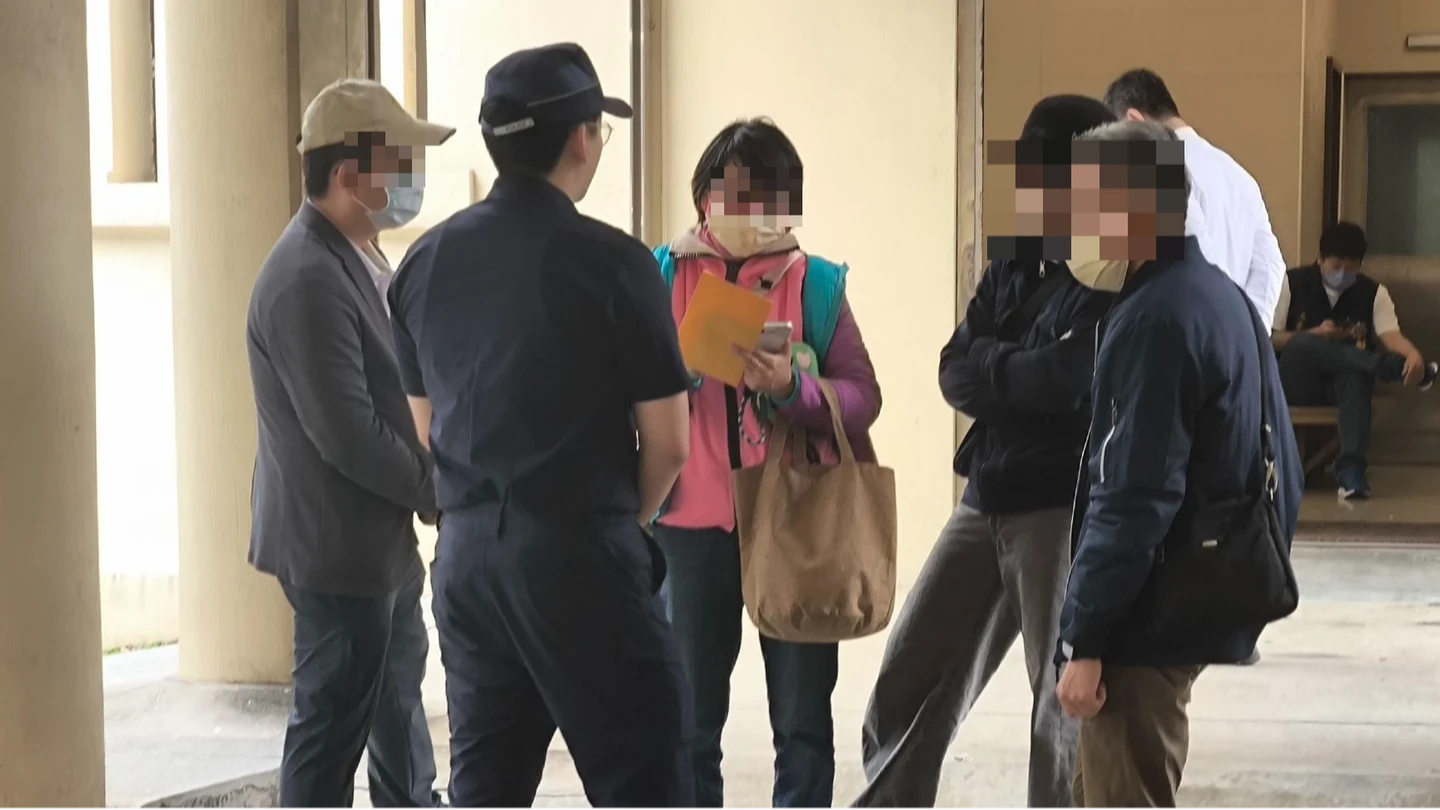 新北12歲女童墜樓亡！檢警相驗父母現身痛哭　盼「查明有無被霸凌」