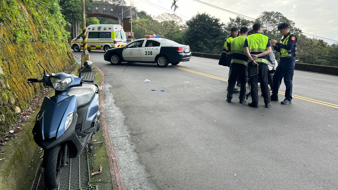 中和烘爐地死亡車禍！祖孫三貼騎車下山自撞電線桿　3歲孫送醫不治