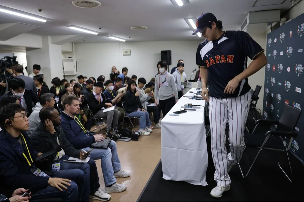 經典賽｜各國媒體也瘋大谷翔平　擠爆賽前記者會會場