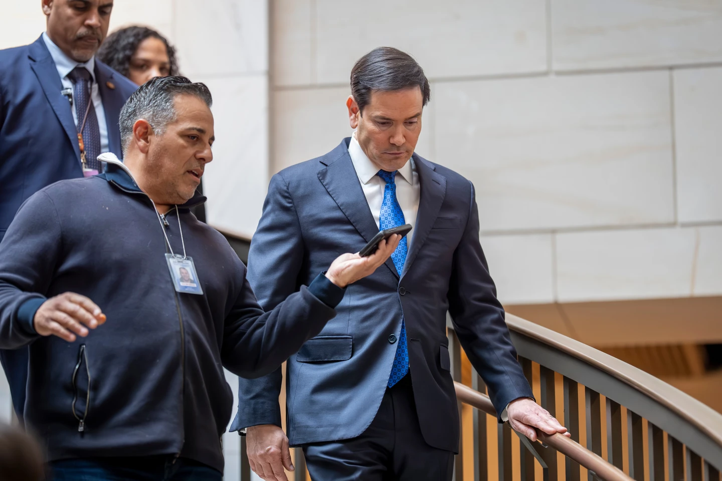 美預告對伊朗攻勢擴大　國務卿口中「讓蔣介石出場」是什麼意思