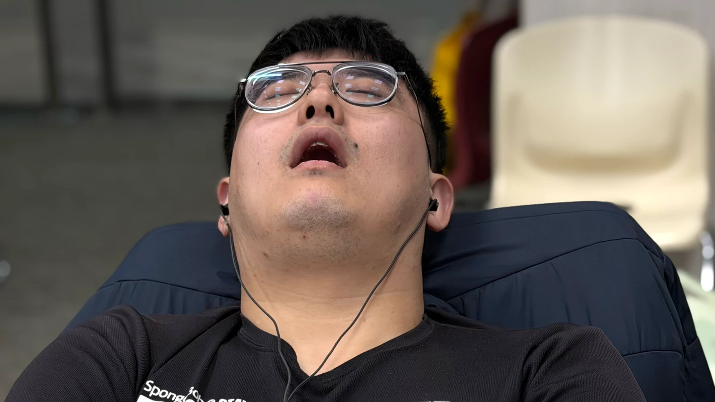 睡眠呼吸中止症「並非單純打呼問題」！　醫揭白天常見症狀