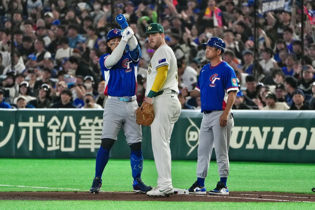 不斷更新｜中華隊預賽首戰戰澳洲！張育成敲出中華隊首安　4局打完0比0