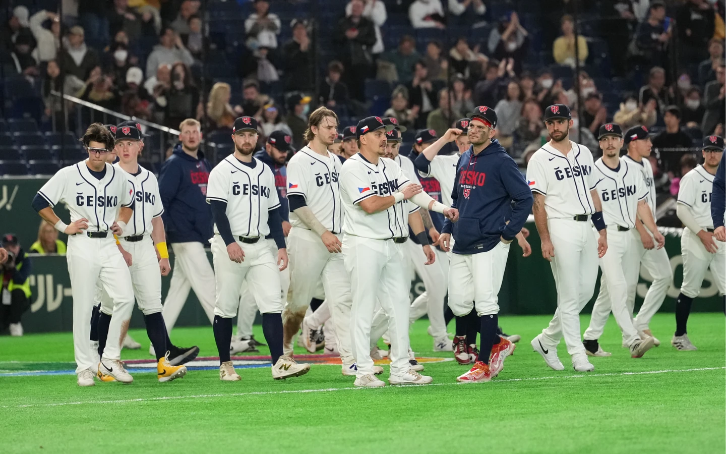 經典賽｜真「業餘」球隊捷克不好惹！球員正職身分獲關注　澳洲贏得不輕鬆