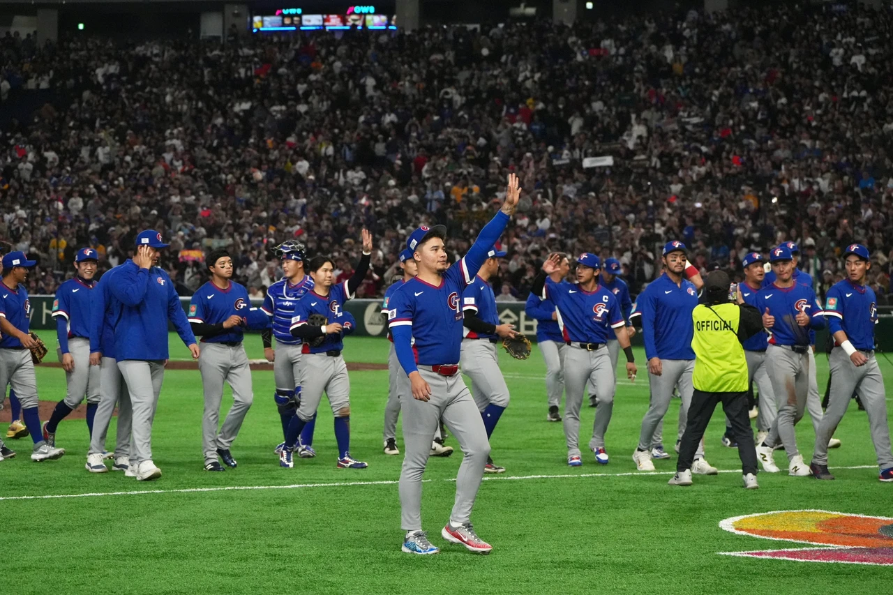 經典賽｜捷克遭中華隊扣倒主帥「懂曾豪駒感受」　陳傑憲感謝球迷熱情應援