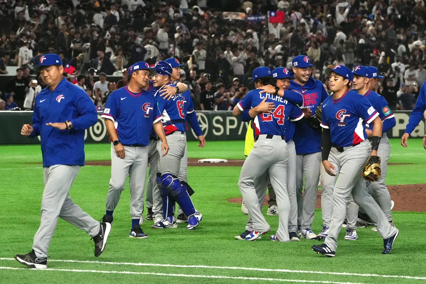 經典賽｜贏了！激戰10局陳傑憲奪致勝分　中華隊5：4擊敗韓國