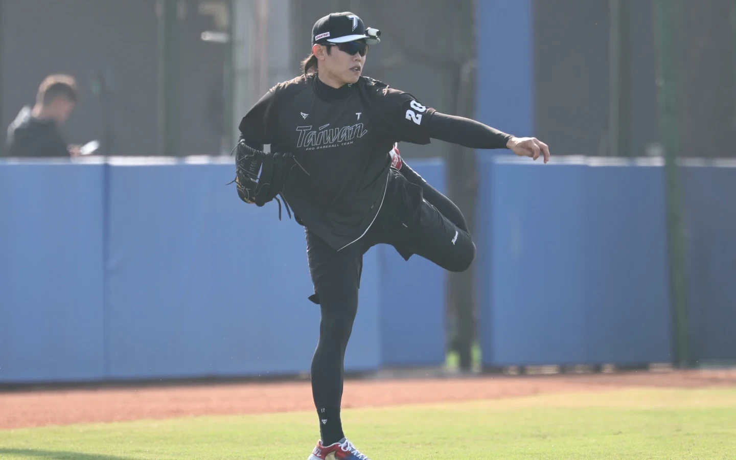 經典賽｜中華隊30人就他沒上過場！35歲資深左投發聲：因為學弟們很優秀