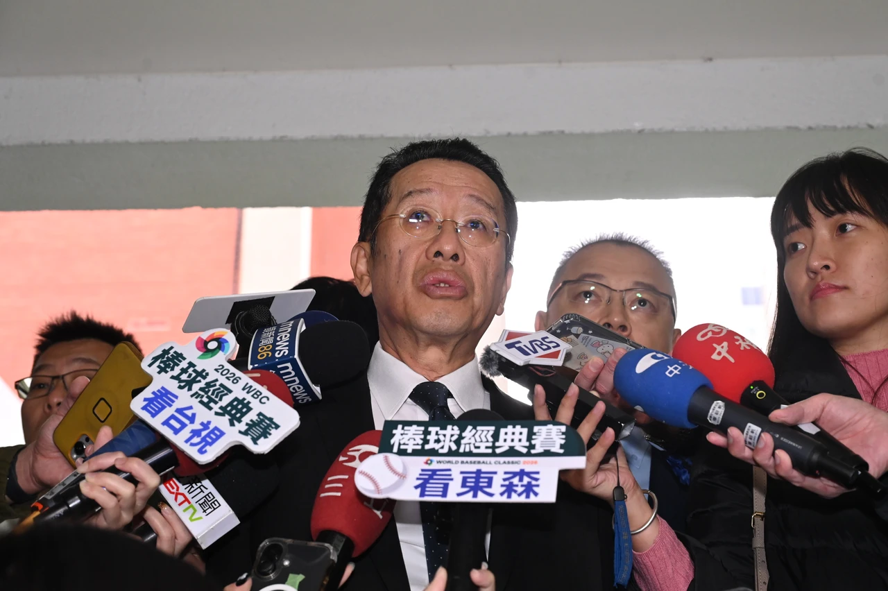 1.25兆軍購卡關！傳處長壓力大想退休　顧立雄駁：沒有請辭的事實存在