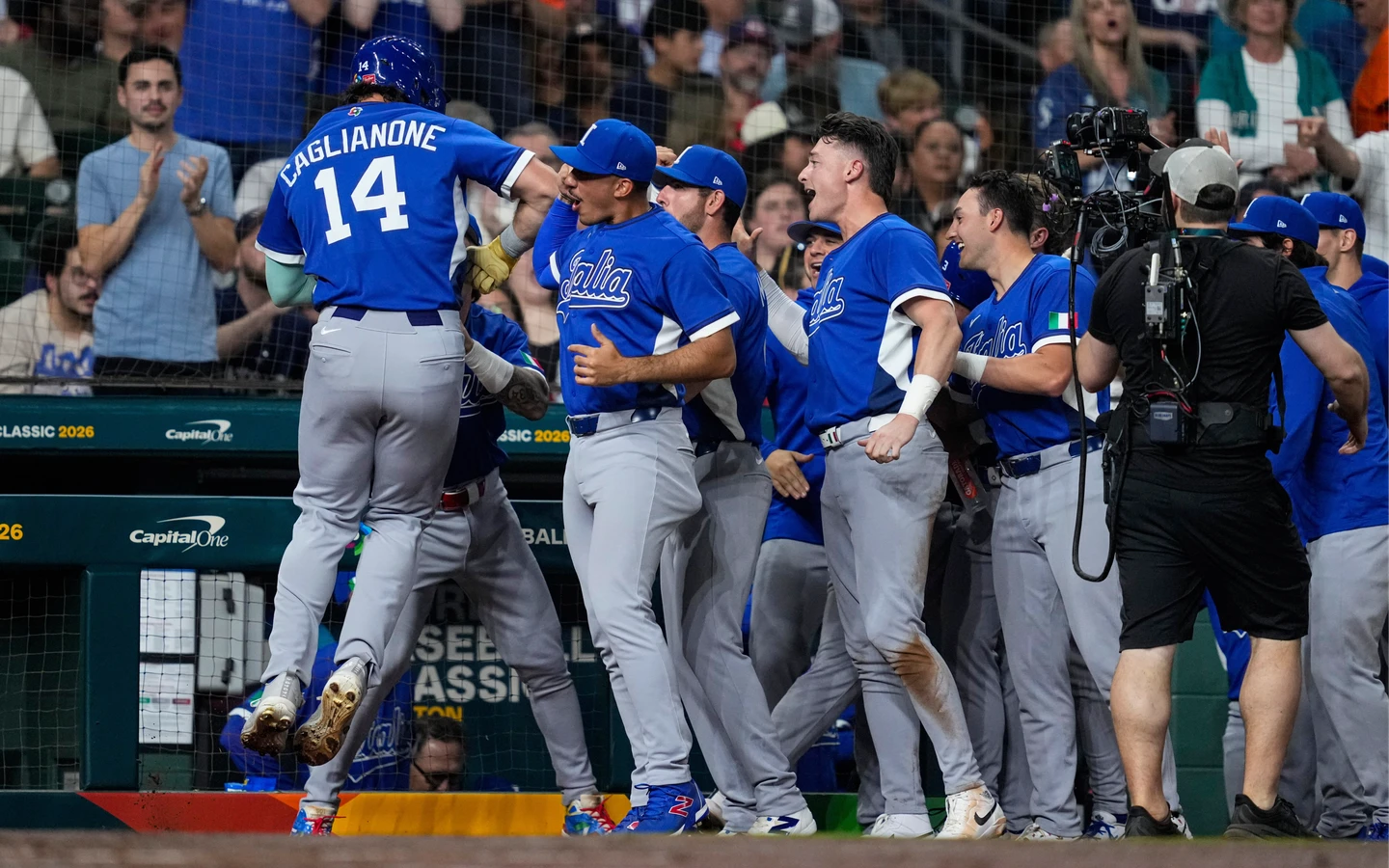 經典賽｜打敗奪冠大熱門！義大利晉級情勢大好　教頭嗨喊：人生最美好的一天