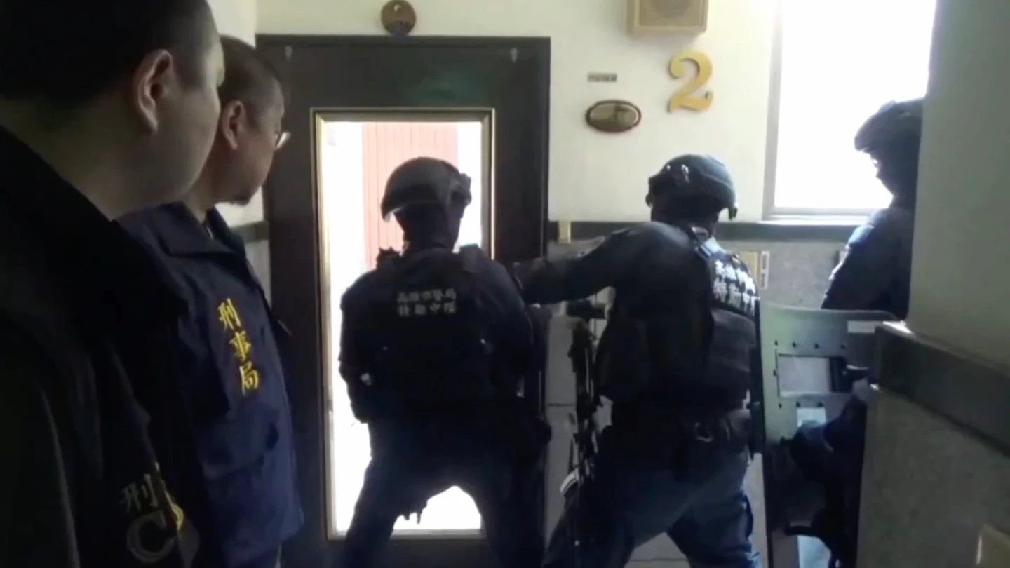 有片｜專騙長者！買賣「幽靈靈骨塔」4年詐4000萬　警破詐團逮12人