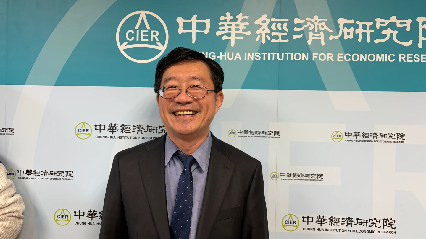 AI半導體供應鏈仍暢旺　2月PMI58.2%、連5個月擴張