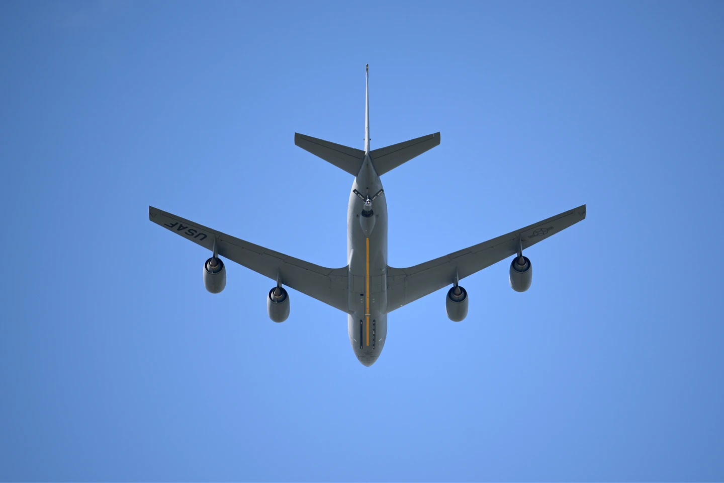 美軍KC-135加油機伊拉克墜毀　4死2人救援中