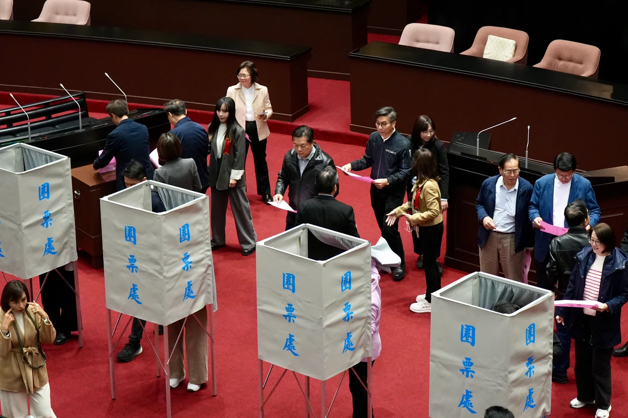 中選會人事同意權表決！3人出局　政院遺憾：礙難接受