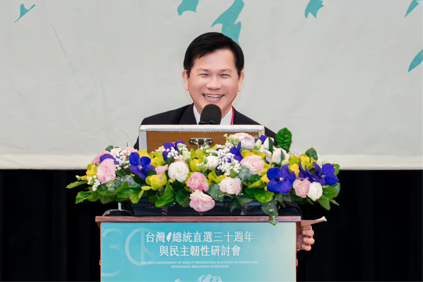 林佳龍：國家權力基礎來自民主實踐　「非血緣連帶、拼湊歷史敘事」