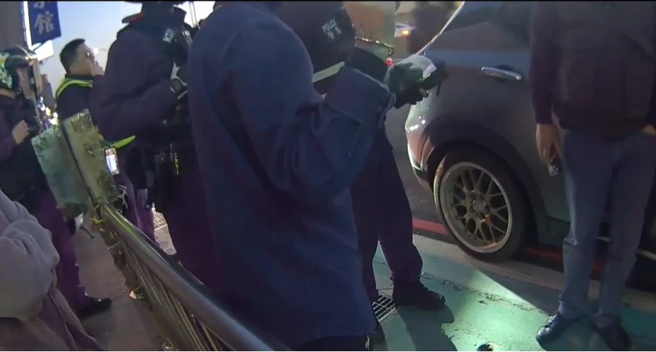 攔截片！淡水女亮槍恐嚇6旬翁　只因這件事被惹火