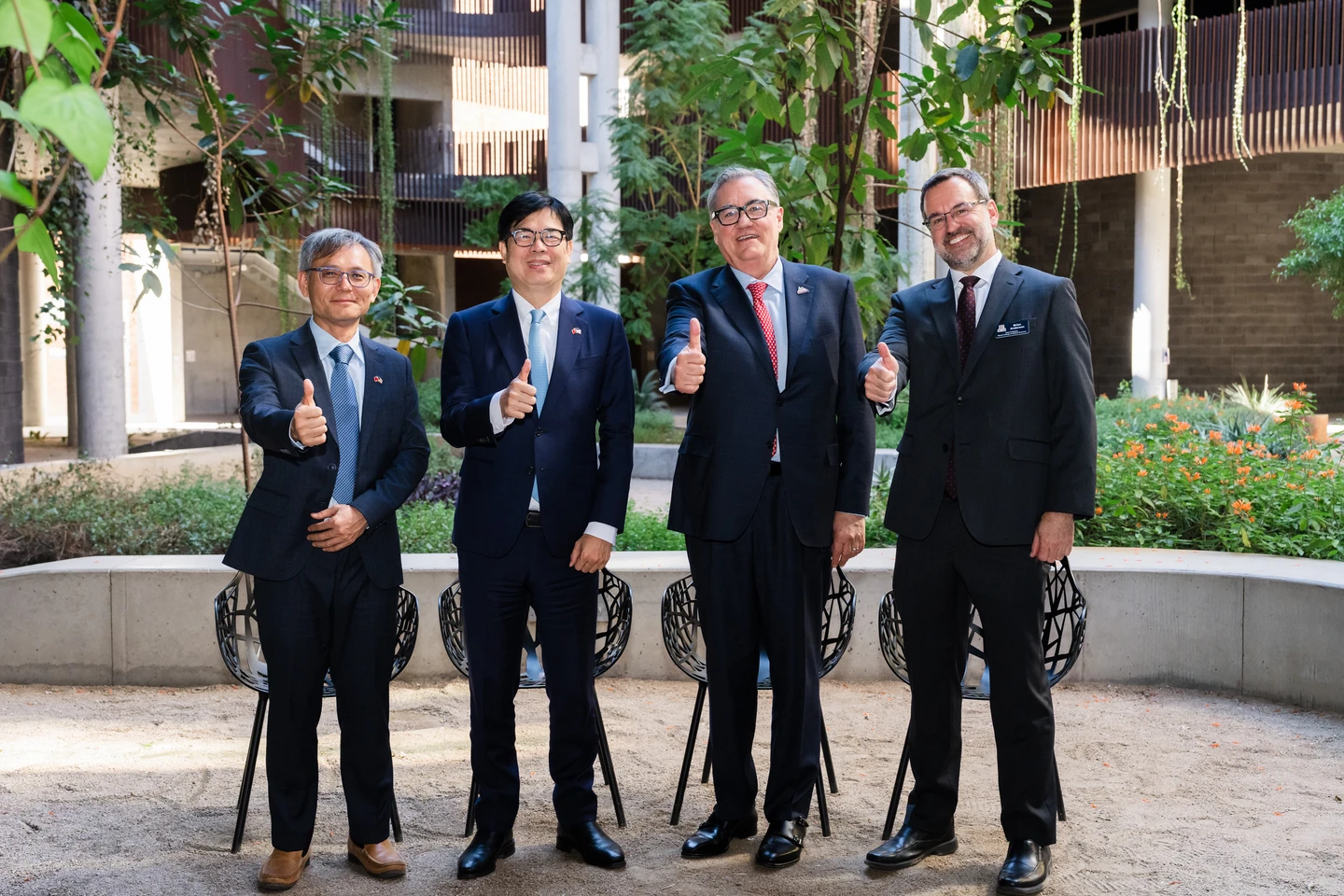 陳其邁訪美促台美矽光子合作　攜中山大學對接亞利桑那大學布局AI關鍵技術