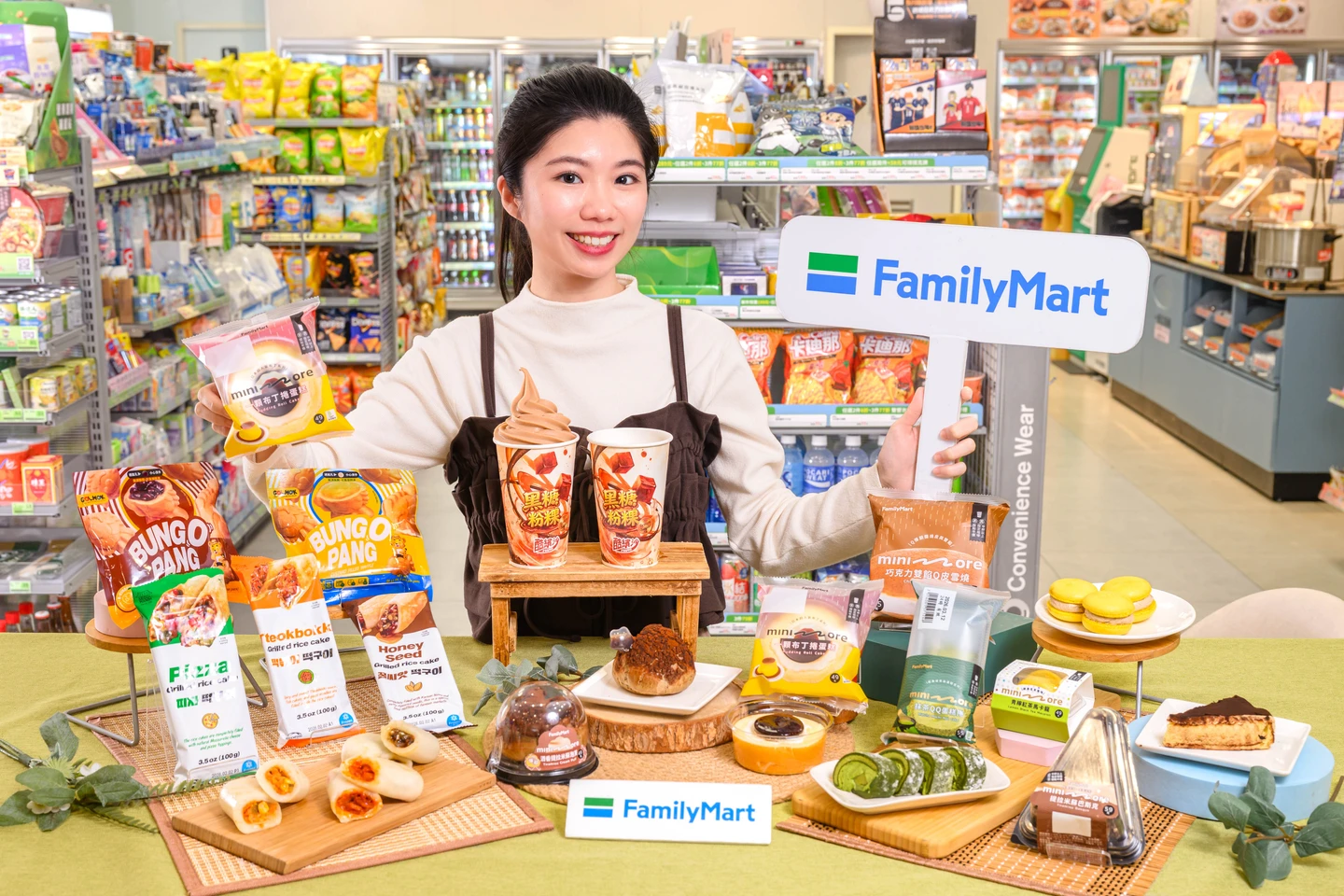 春遊優惠PK！全家甜點2件69折　7-11茶飲買2送2、繳稅集點抽iPhone