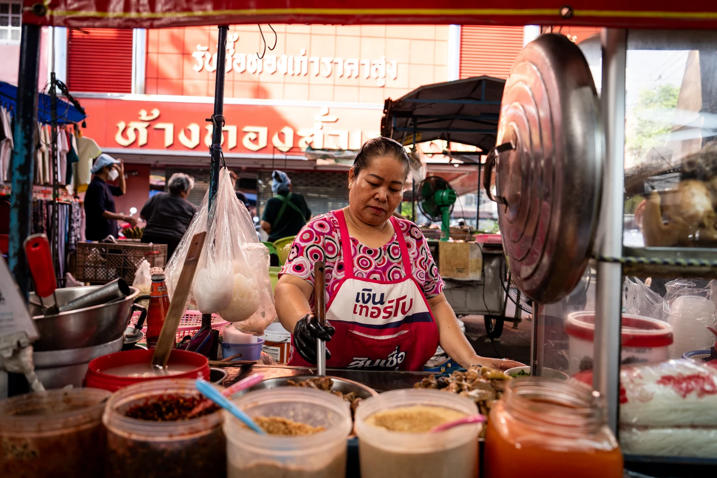 中東戰火致油價和物價上漲　泰國曼谷小吃漲5元因應