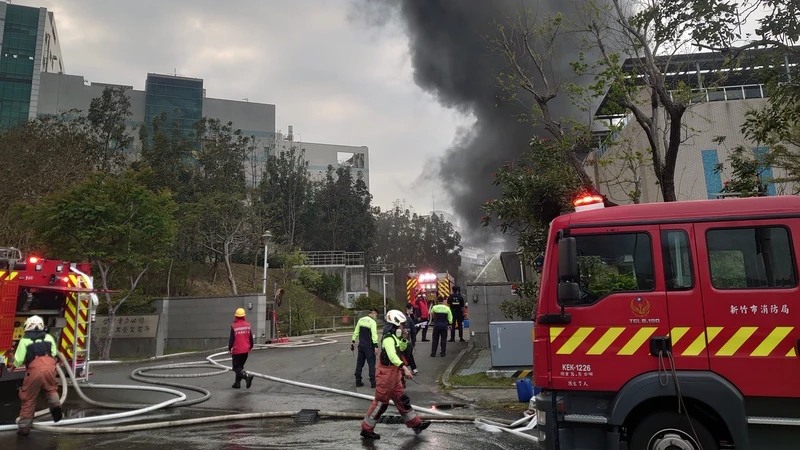 竹科超高壓變電所火警傷亡擴大！今添1死　檢警現場會勘蒐證