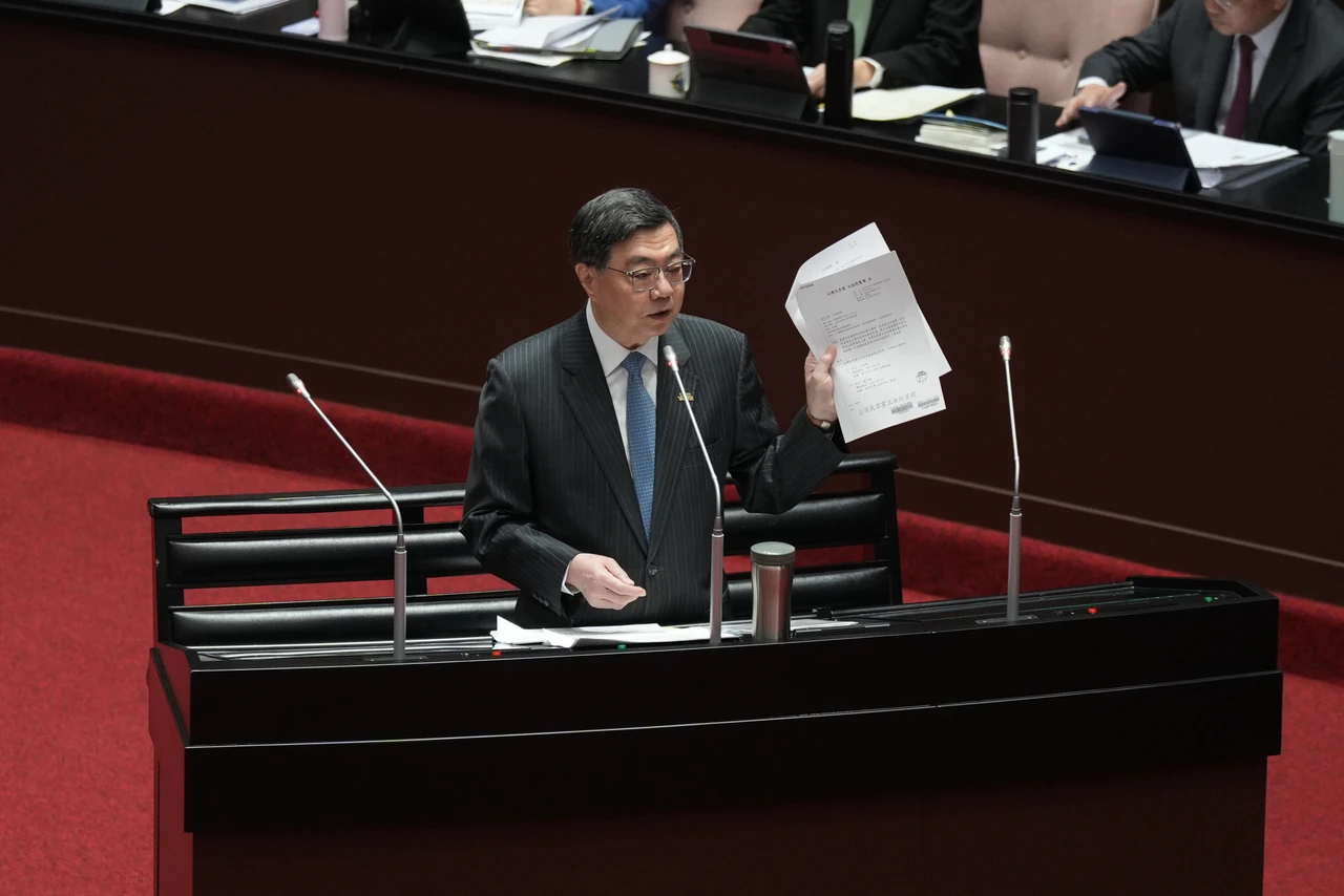 卓榮泰火大藍白刷掉中選會3被提名人　宣布再提1次：讓你們補足誠信