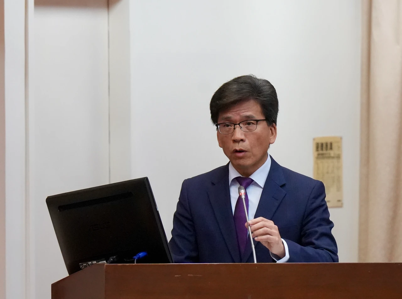 立委追璞玉指數ETF 3個月內上架　金管會主委彭金隆：盡量促成